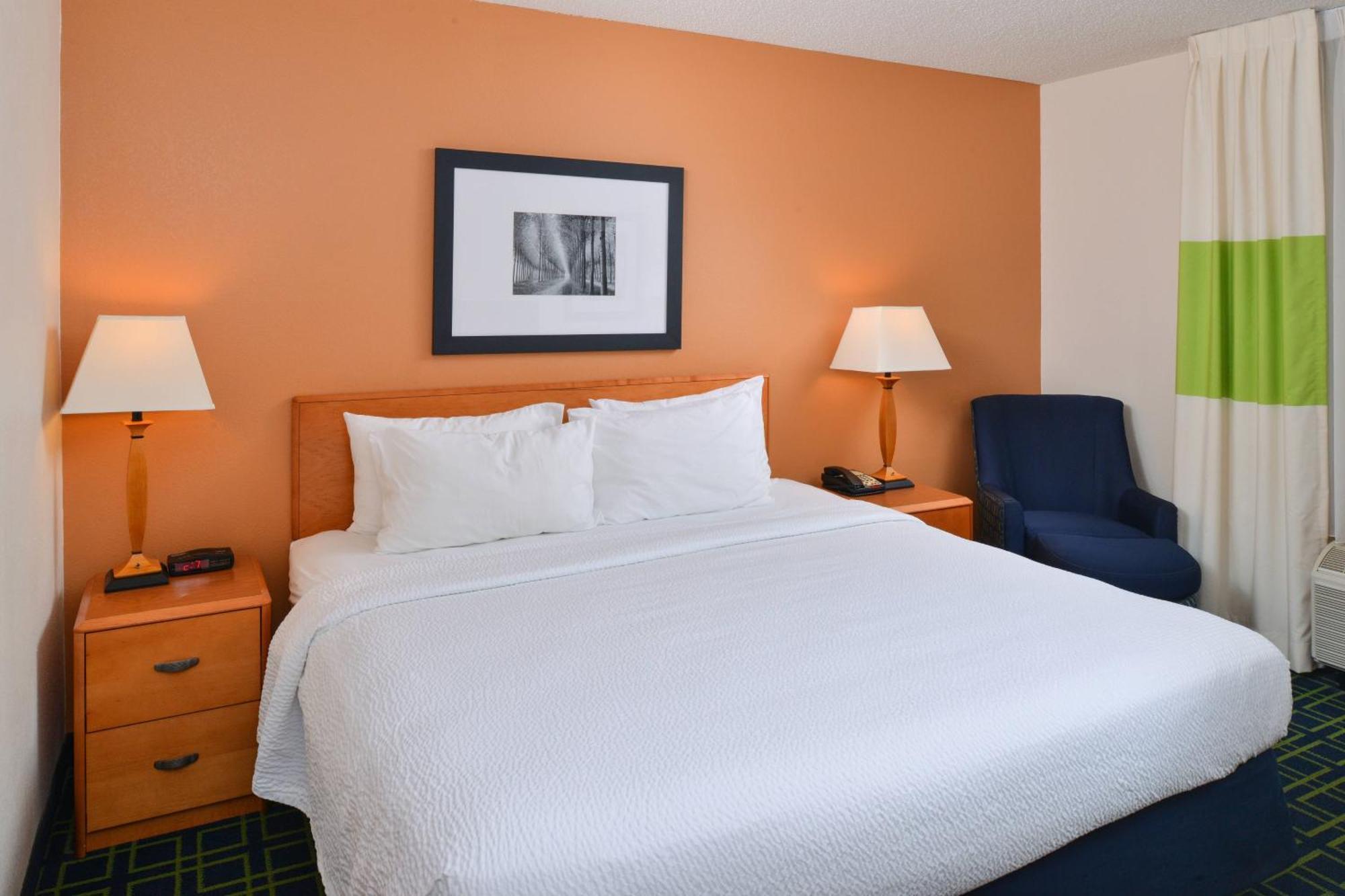 נורת' צ'רלסטון Fairfield Inn And Suites Charleston North/University Area מראה חיצוני תמונה