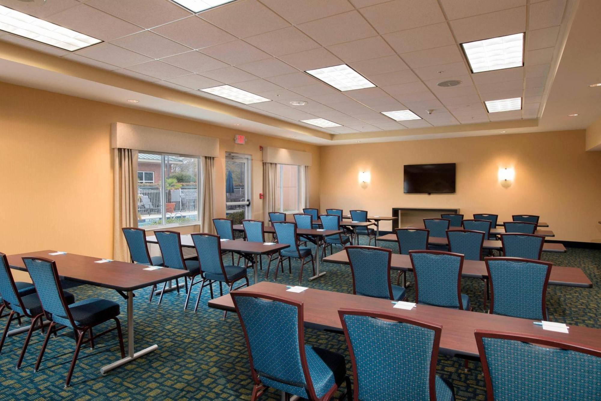 נורת' צ'רלסטון Fairfield Inn And Suites Charleston North/University Area מראה חיצוני תמונה