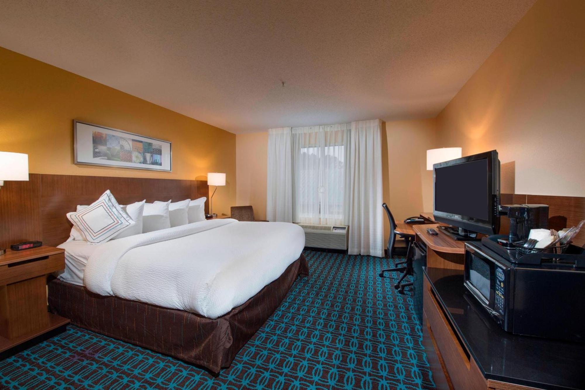 נורת' צ'רלסטון Fairfield Inn And Suites Charleston North/University Area מראה חיצוני תמונה