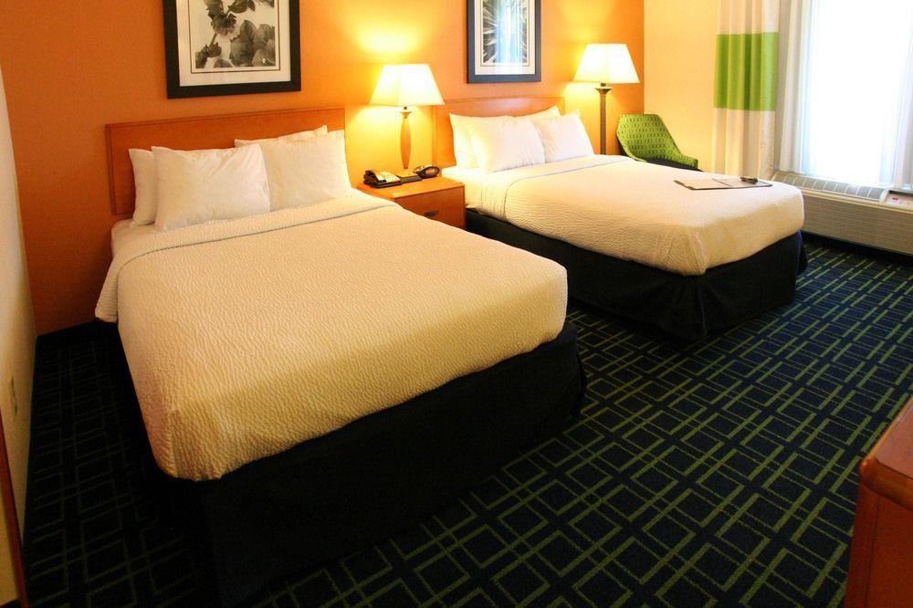 נורת' צ'רלסטון Fairfield Inn And Suites Charleston North/University Area מראה חיצוני תמונה
