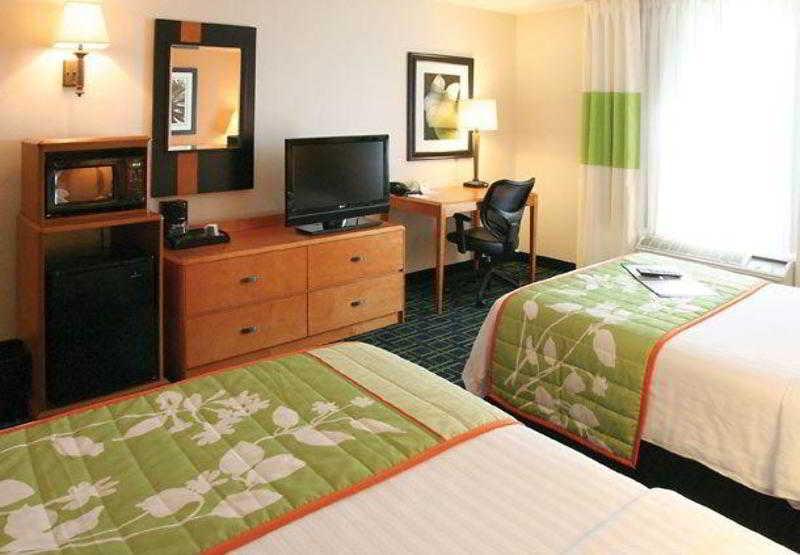 נורת' צ'רלסטון Fairfield Inn And Suites Charleston North/University Area חדר תמונה